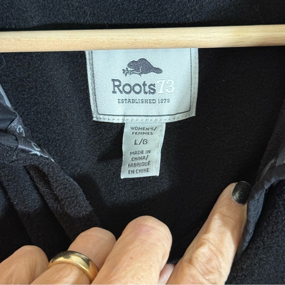 Roots73 Black Microfleece Pullover Lightweight Cozy Women’s Large - Picture 4 of 8